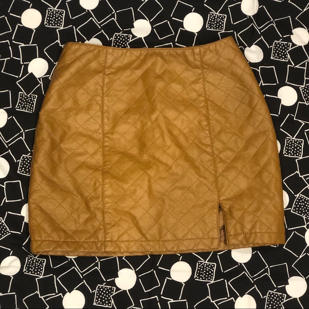 Tan leather skirt